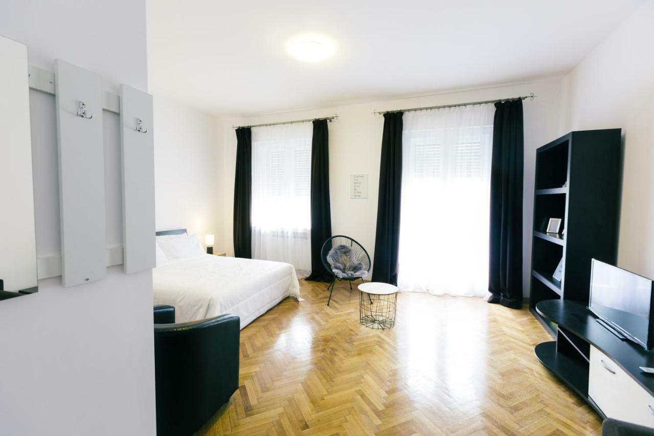 Street View Apartments Sibiu Eksteriør bilde